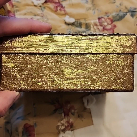 Nesting boxes - Picture 5 of 7